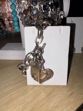 Silver Heart Charm Link Bracelet - Chunky Chain